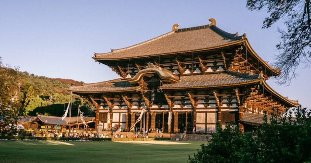 Autunno a Nara in 4 giorni: quanto costa davvero tra momiji, cervi e treni per Kyoto