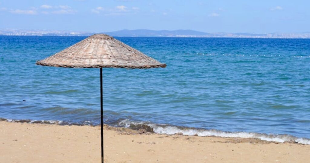 Turchia con bambini: quanto costa davvero una giornata al mare (e dove conviene ancora)